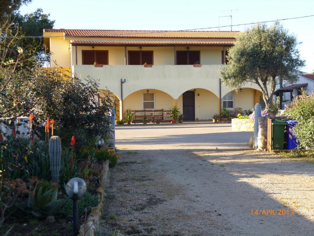 Agriturismo Cuile De Molino Porto Torres Exterior foto