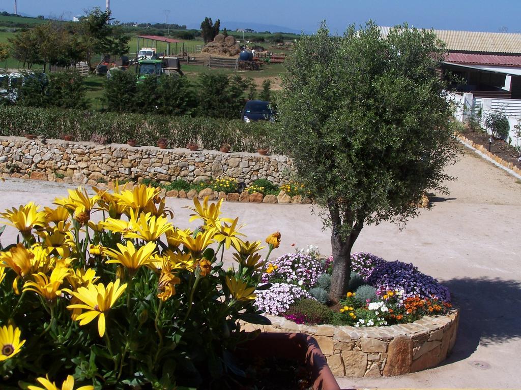 Agriturismo Cuile De Molino Porto Torres Exterior foto
